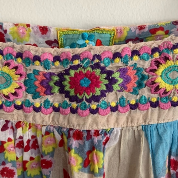 Too cute Johnny Was peasant tank - Picture 5 of 5